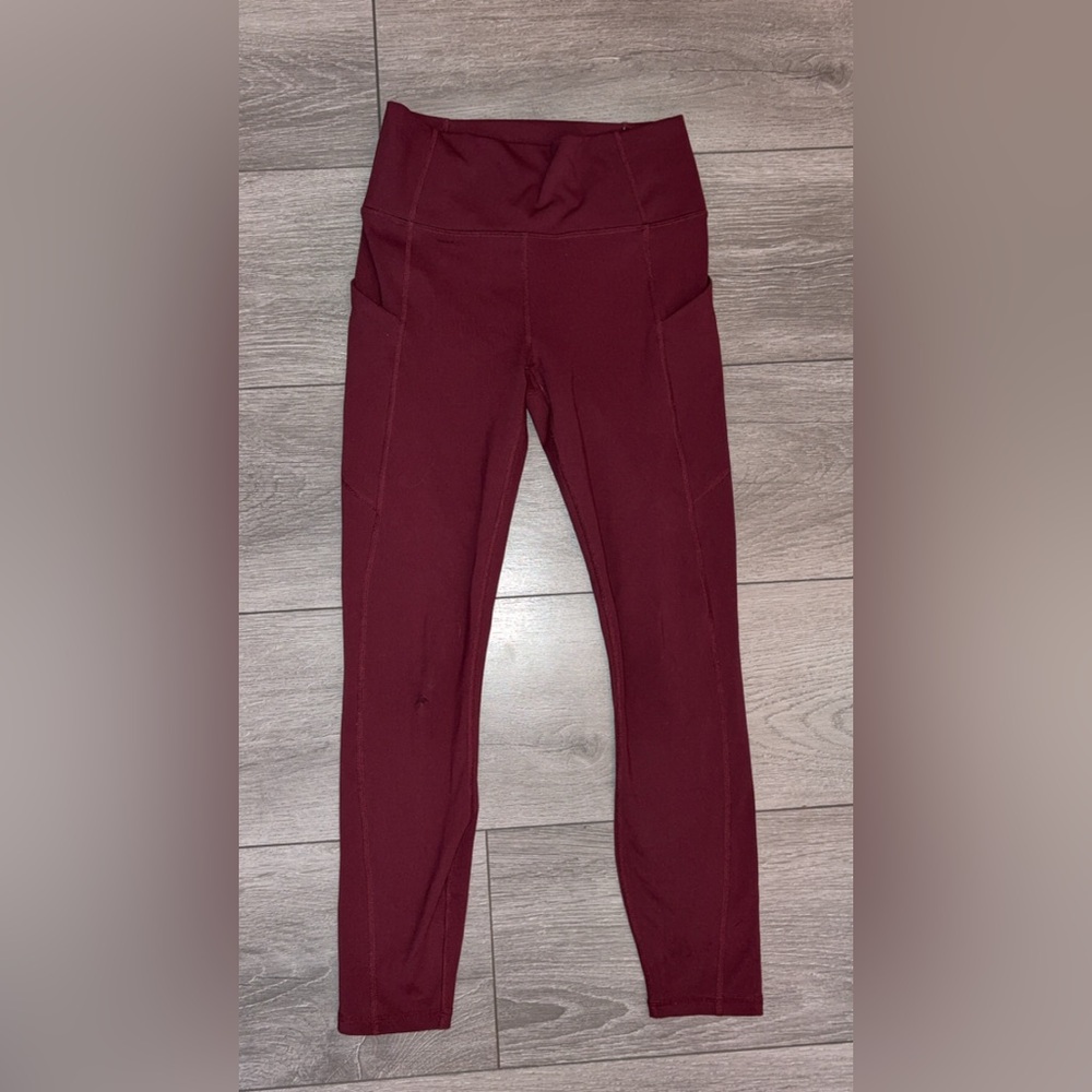 Fabletics Women’s Size Small Pure Luxe Leggings Athletic Red Pockets *hole